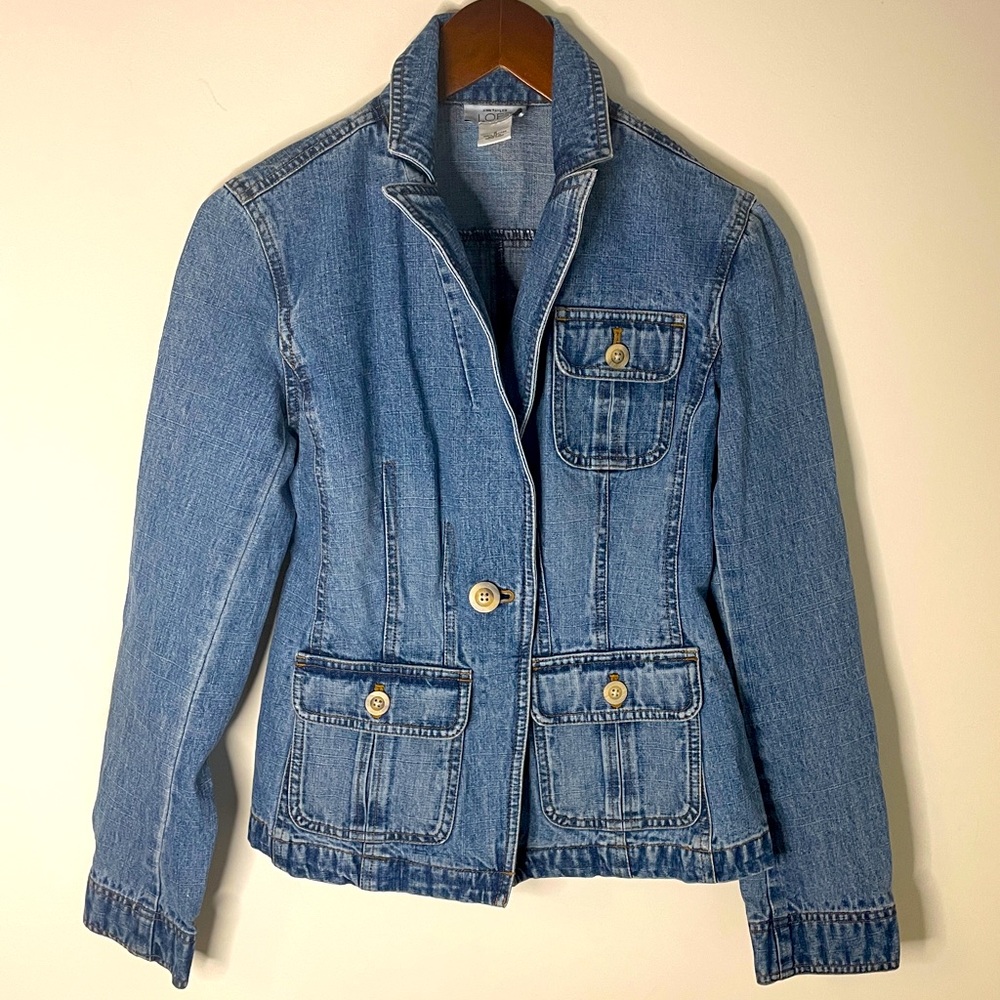 Ann Taylor Denim One Button Fitted Jean Jacket Women’s Sz 2 ( or 0 - see below)